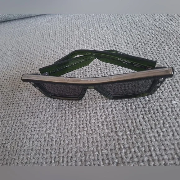 Balmain Sunglasses B-VII BPS-131C-55 Trans Green Gun With  display picture 3